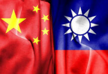 China and Taiwan flags side by side.