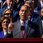 Hakeem Jeffries Accuses Trump and GOP of “Jim Crow-Like Tactics”