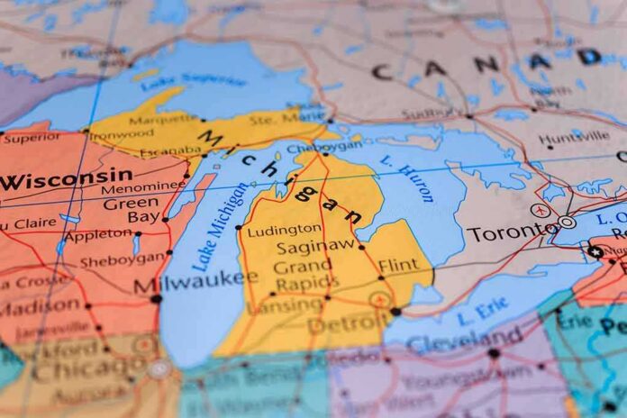 shutterstock_722834494 Close-up of a map highlighting Michigan and the Great Lakes